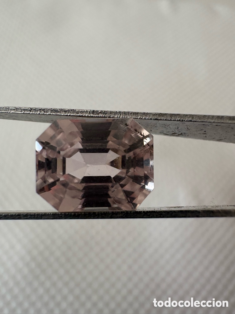 Coleccionismo de gemas: Gema Kunzita Natural Rosa P&aacute;lido &ndash; Talla Octogonal 7,36 Ct &ndash; Analizada Gem&oacute;loga