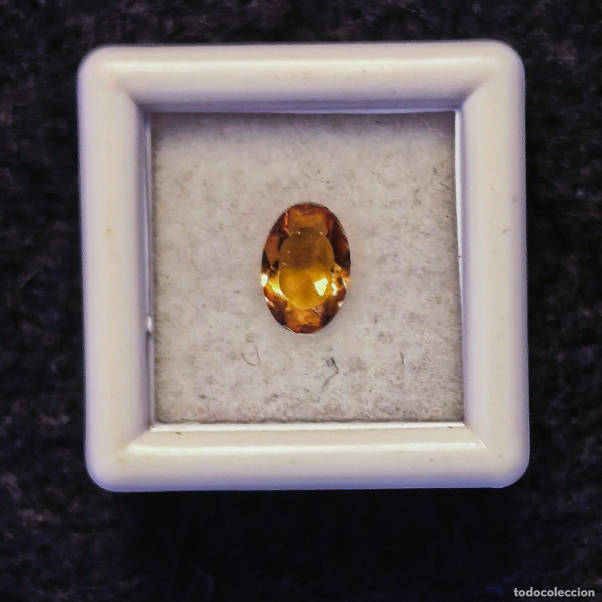 Gem collecting: PAPARACHA SINTETICA TALLA OVAL. MED. 6 X 4 MM. PESO 0,28 CTS