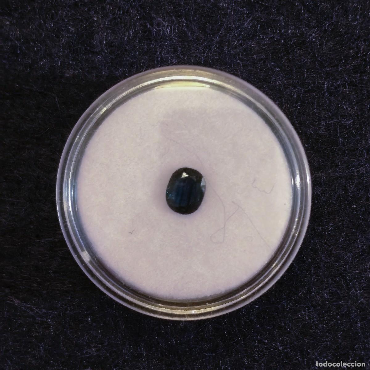 Colecionismo de pedras preciosas: ZAFIRO AZUL NATURAL TALLA OVAL. MED.5,6 X 4,5 MM. PESO 0,68 CTS