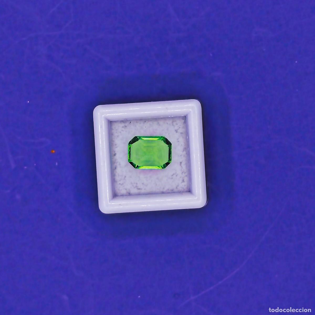 Colecionismo de pedras preciosas: ESMERALDA SINTETICA TALLA ESMERALDA. MED. 8 X 6 MM. PESO 1,20 CTS