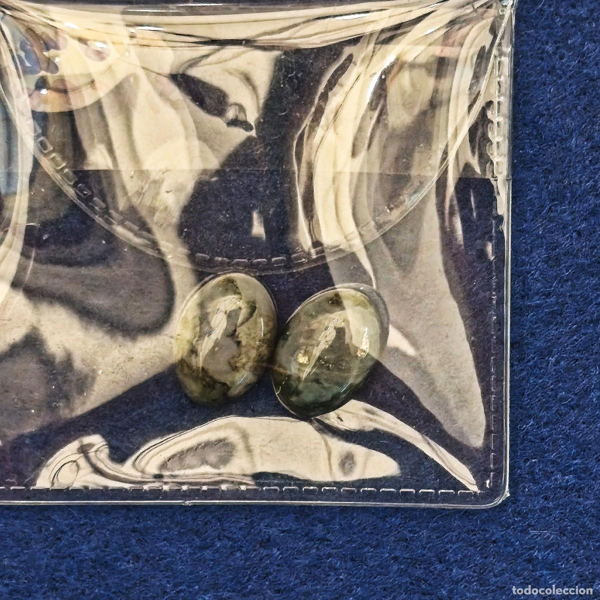 Colecionismo de pedras preciosas: PAREJA DE AGATAS MUSGOSAS TALLA CABUJON. MED. 14 X 10 MM. PESO 13,16 CTS