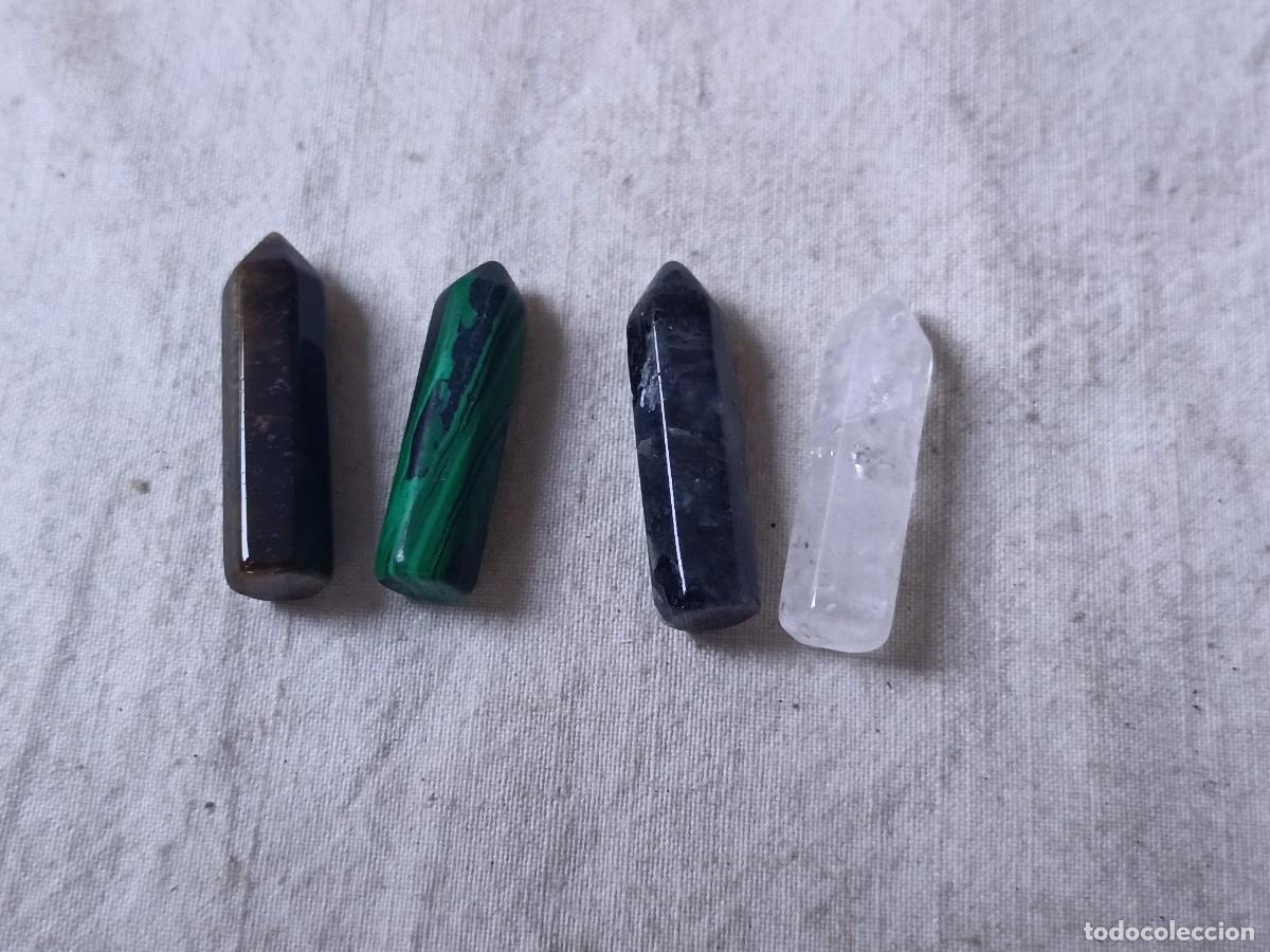 Gem collecting: GP3, Lote de gemas pulidas, con forma de l&aacute;piz, con 1 punta, a identificar