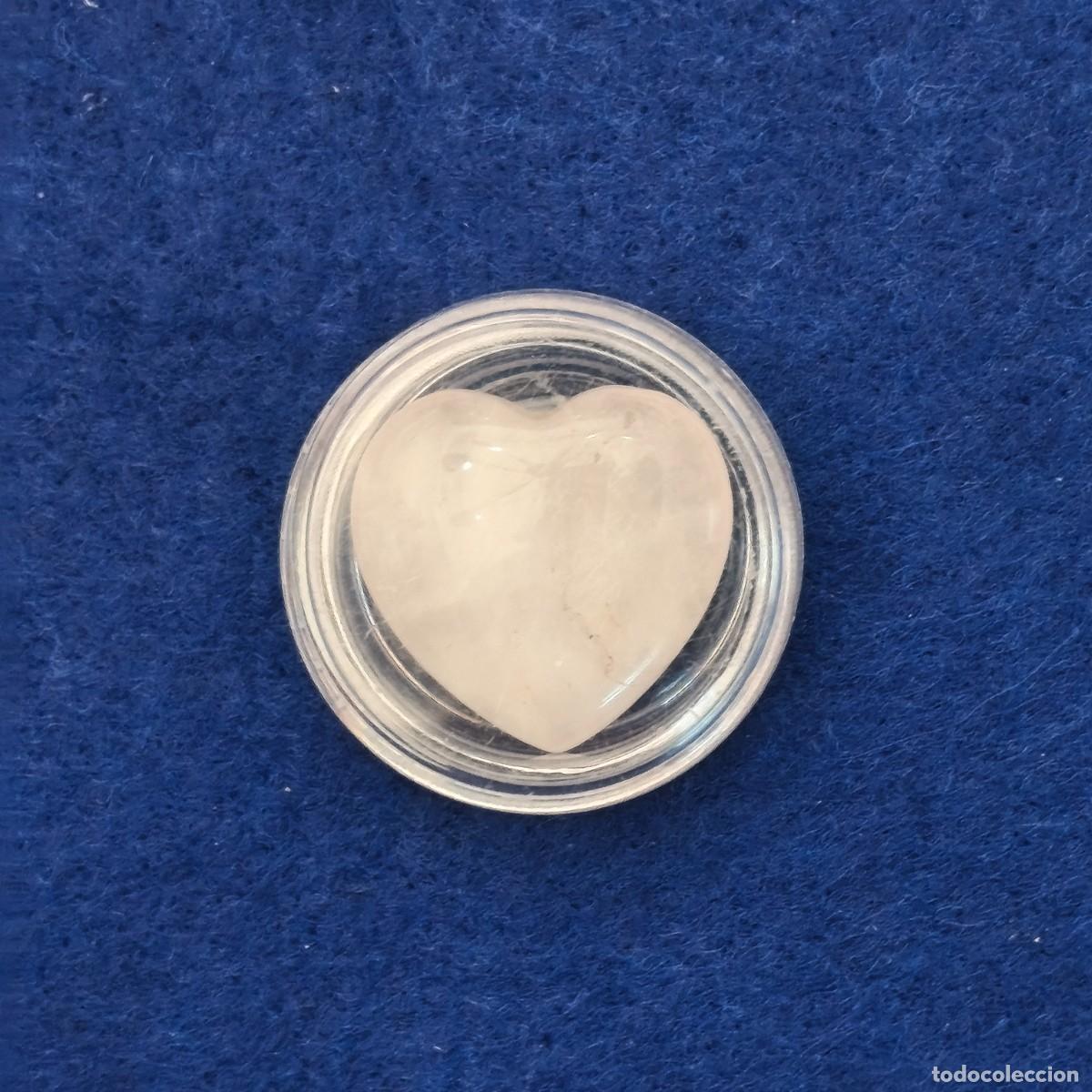 Coleccionismo de gemas: CUARZO NATURAL TALLA EN FORMA DE CORAZON. MED. 22X22 MM. PESO 18,70 CTS