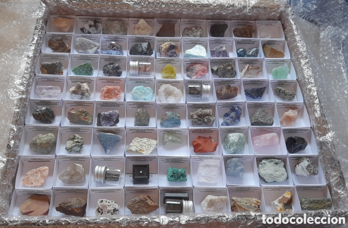 Coleccionismo de gemas: Colecci&oacute;n de 72 minerales diferentes en cajitas 4&times;4 cm.