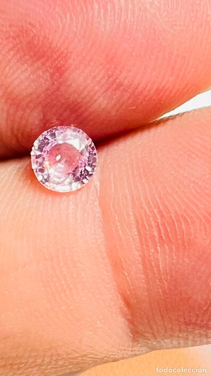 Coleccionismo de gemas: Zafiro Rosa Natural Sin Tratamiento &ndash; 0,65 ct Descubra la belleza y la delicadeza de esta gema
