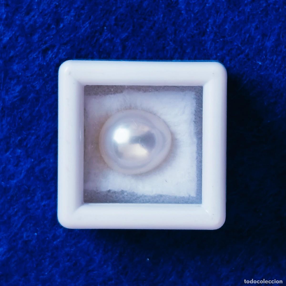 Sammlung von Edelsteinen: PERLA NATURAL LAGRIMA SIN ATRAVESAR. MED. 9 X 7,5 MM. PESO 3,90 CTS