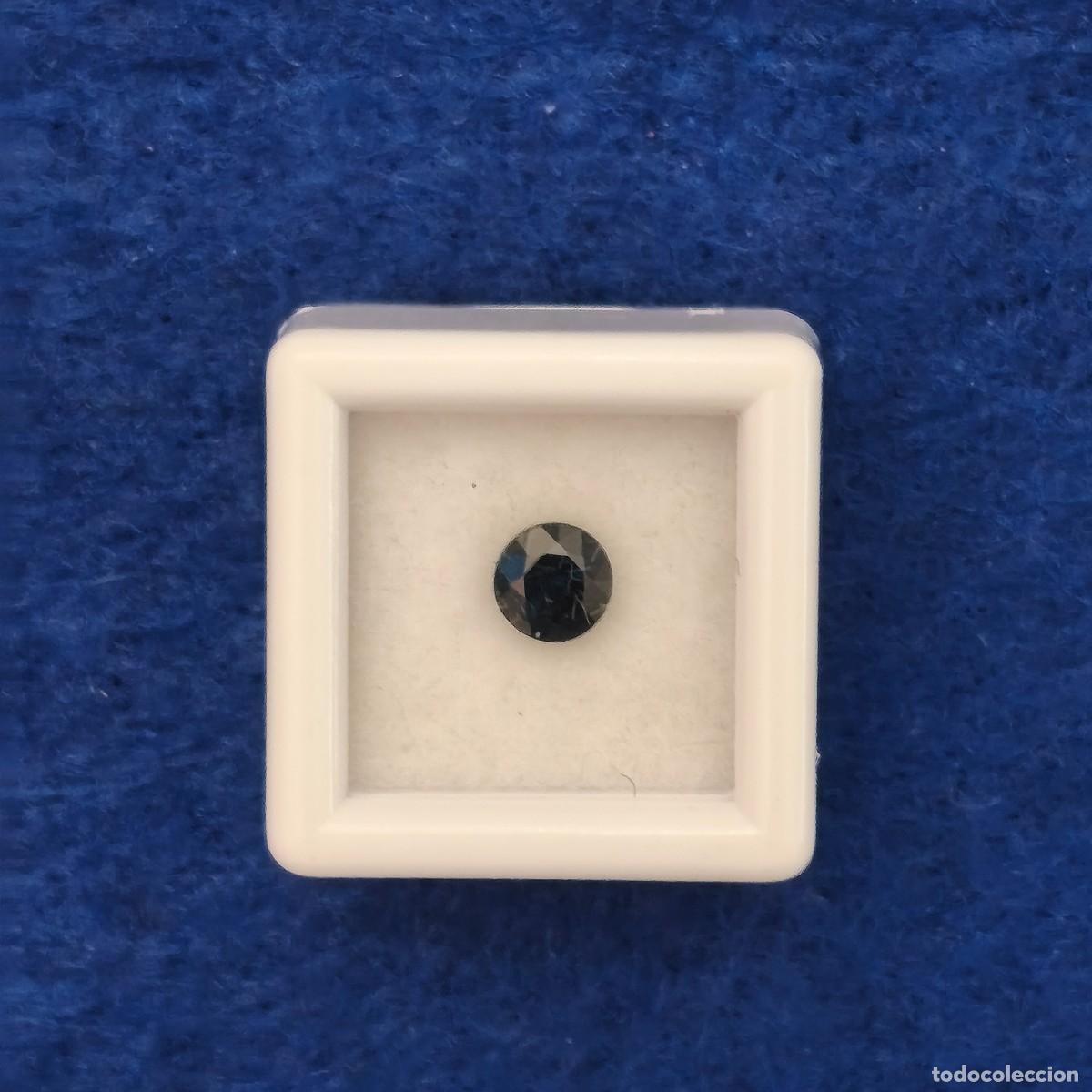 Coleccionismo de gemas: ZAFIRO AZUL NATURAL EN TALLA BRILLANTE MED. 4 MM. PESO 0,50 CTS