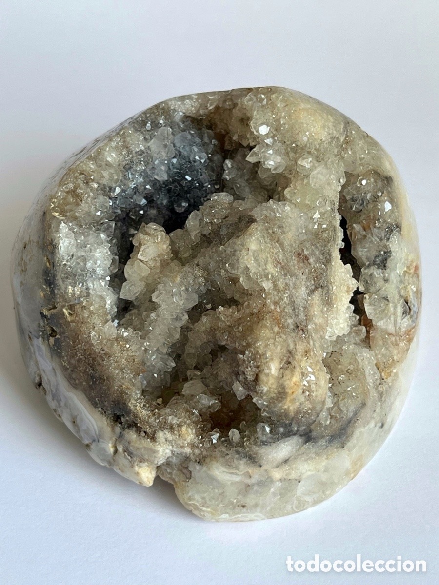 Coleccionismo de gemas: Geoda de Amatista gris