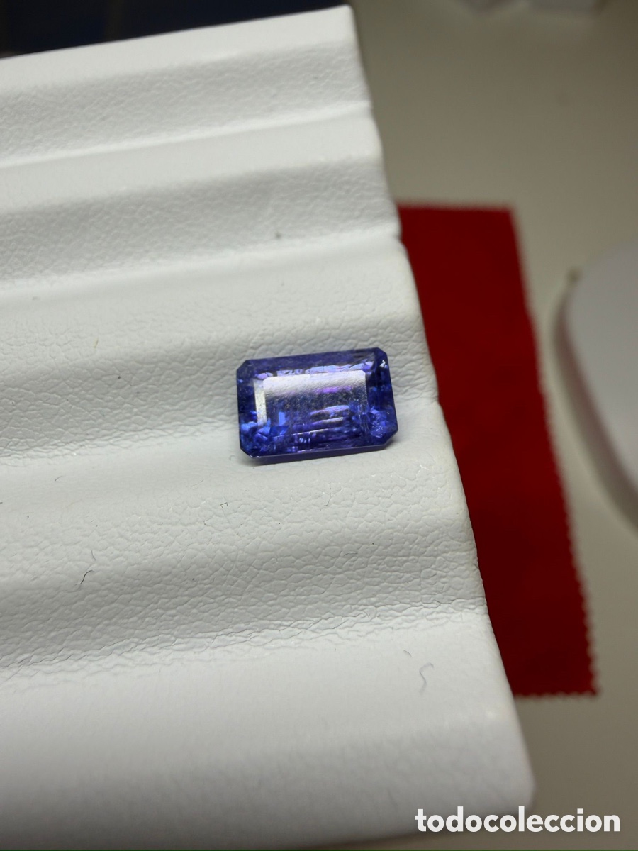 Colecionismo de pedras preciosas: Tanzanita Natural 2.02 Ct Talla Esmeralda - Certificada por IGE