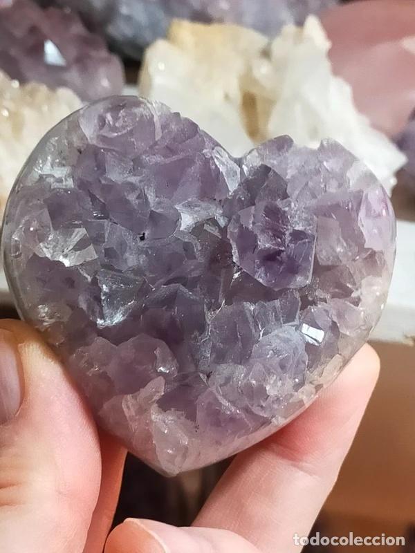 Coleccionismo de gemas: Cuore in Ametista del Brasile peso 283 grammi