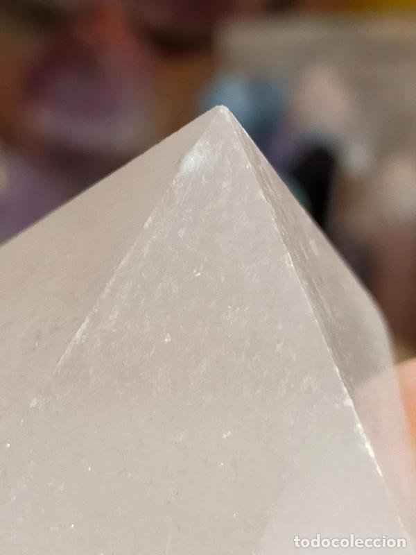 Coleccionismo de gemas: Piramide di Selenite bianca - Foto 3