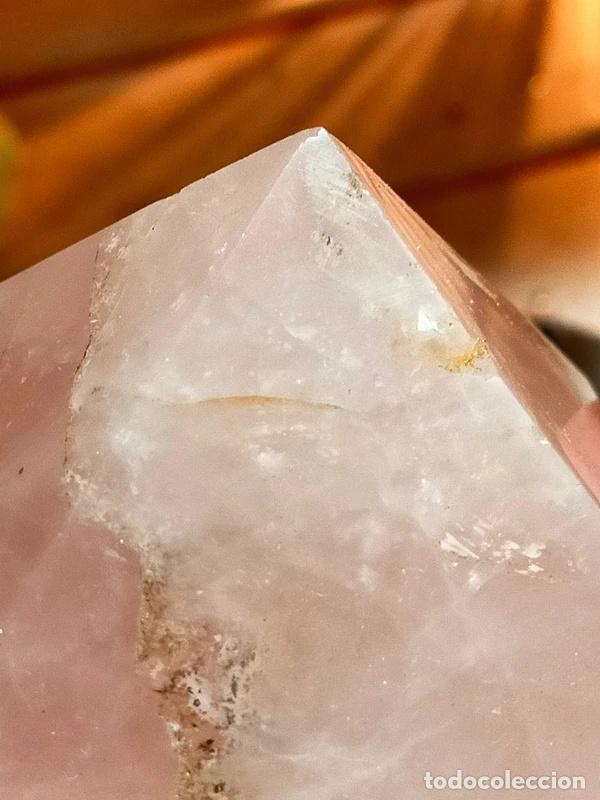 Coleccionismo de gemas: Piramide in Quarzo Rosa - Foto 3