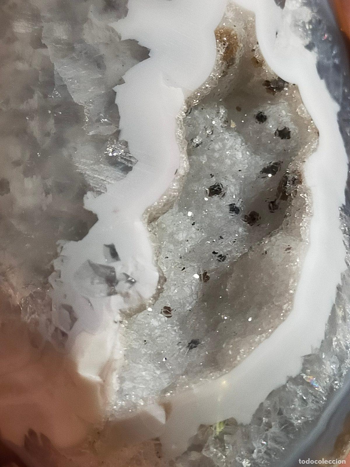 Coleccionismo de gemas: Drusa in Agata e Quarzo Naturale - Cristallo Armonizzante per Salotto e Camera da Letto