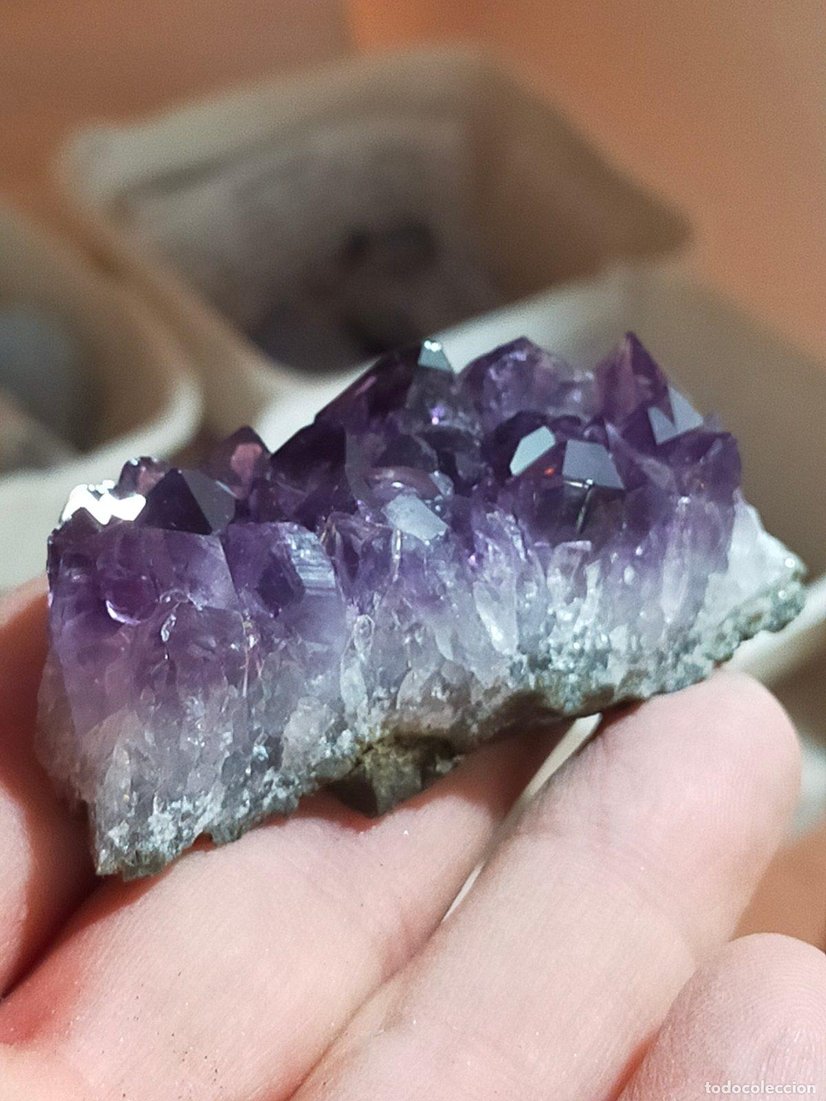 Coleccionismo de gemas: Drusa di Ametista Naturale Viola - Cristallo Olistico Tascabile per Cristalloterapia