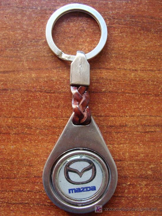Colecionismo de porta-chaves: LLAVERO DE COCHES / MOTOS. LOGO DE MAZDA. AUTOM&Oacute;VILES. METAL Y CUERO.