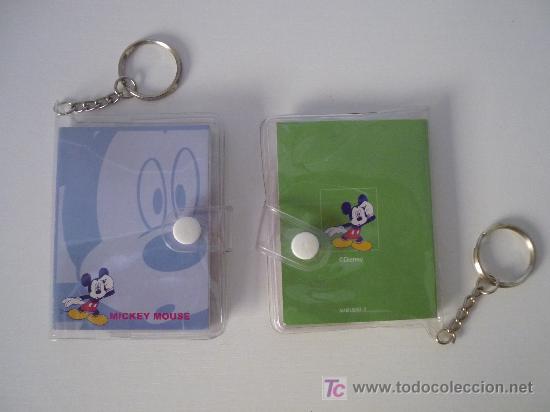 Coleccionismo de llaveros: 2 llaveros con block de notas de ((Mickey Mouse)).