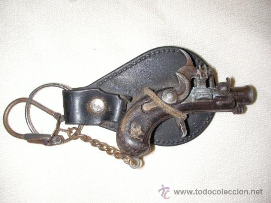 Sammlung von Schl&uuml;sselanh&auml;ngern: ANTIGUO LLAVERO PISTOLA TRABUCO -