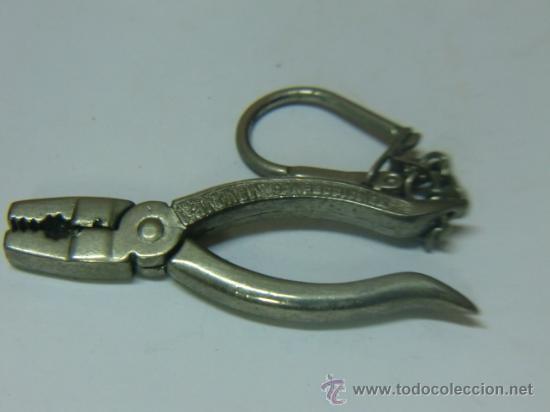 Coleccionismo de llaveros: Llavero. Alicates de metal - Foto 2