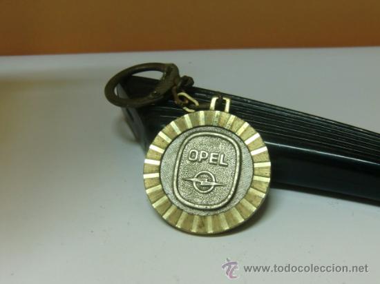 Coleccionismo de llaveros: Llavero Opel, metal