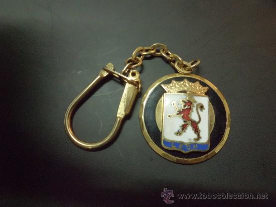 Sammlung von Schl&uuml;sselanh&auml;ngern: LLAVERO HERALDICO ESCUDO PUEBLO Y /O CIUDAD LEON