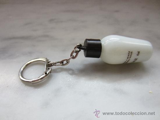 Coleccionismo de llaveros: llavero con botellin de perfume miniatura - Foto 2