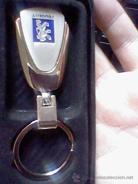 Coleccionismo de llaveros: LLAVERO COCHE PEUGEOT METAL BONITO