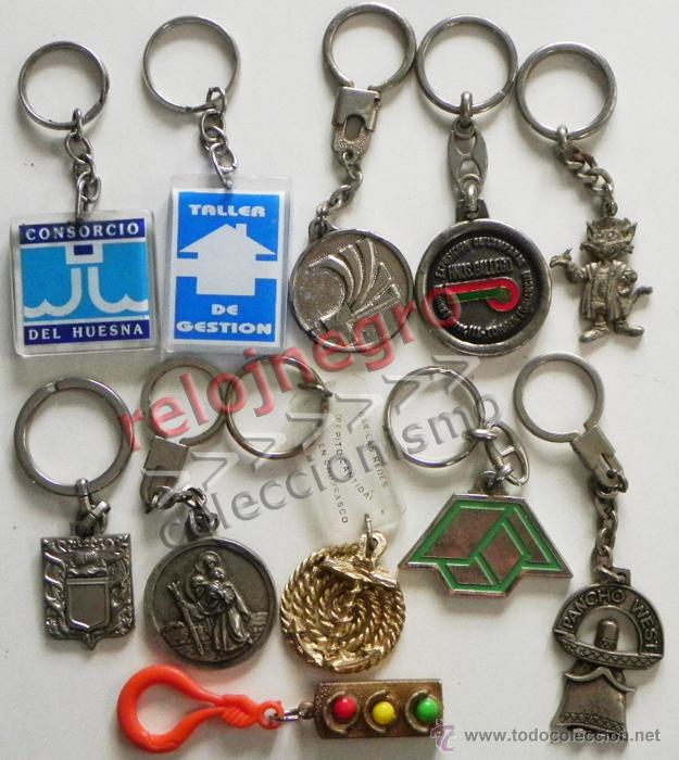 Collection of Keychains: LOTE DE LLAVEROS BAR ANCLA HUESNA ECOVI TALLER SEM&Aacute;FORO ESCUDO ETC PUBLICIDAD ALGUNO ANTIGUO LLAVERO