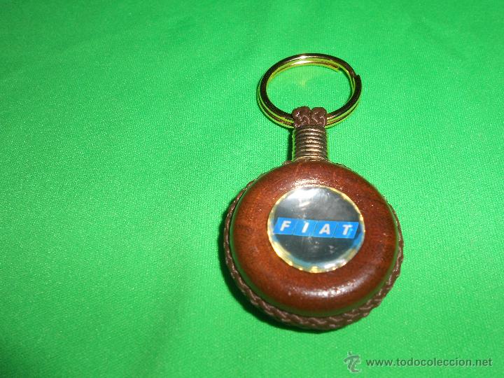 Coleccionismo de llaveros: LLAVERO COCHE - MARCA FIAT - RESTO DE ALMACEN