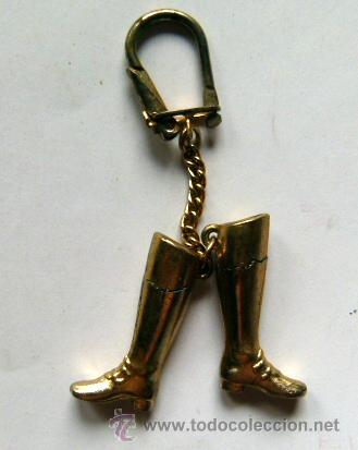 Coleccionismo de llaveros: llavero de botas altas metalicas ,miden 3,5 cm