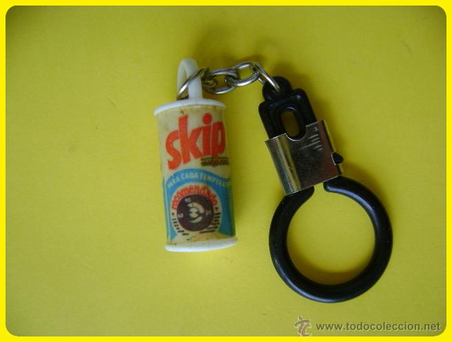 Coleccionismo de llaveros: Llavero detergente skip para cada temperatura de 3 cm, en pl&aacute;stico. Keyring - Foto 1