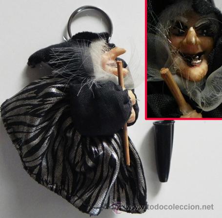 Coleccionismo de llaveros: LLAVERO BRUJA PEQUE&Ntilde;O MU&Ntilde;ECO &iquest; ARTESANAL ? BRUJER&Iacute;A JUGUETE FIGURA BRUJITA -M&Aacute;S COSAS RELAC EN VENTA