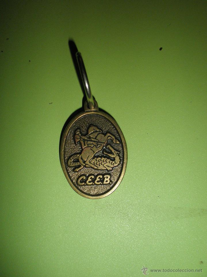 Coleccionismo de llaveros: LLAVERO ANTIGUO MET&Aacute;LICO C.E.E.B. ** - Foto 1
