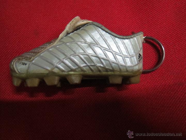Coleccionismo de llaveros: LLAVERO BOTA DE FUTBOL ADIDAS.