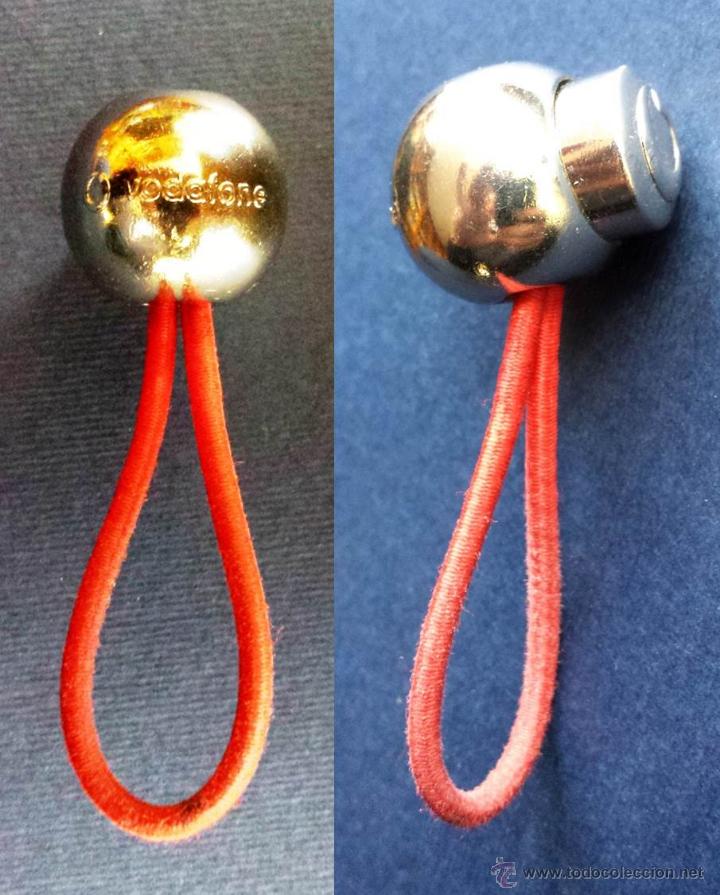 Coleccionismo de llaveros: Llavero VODAFONE Met&aacute;lico - Foto 1