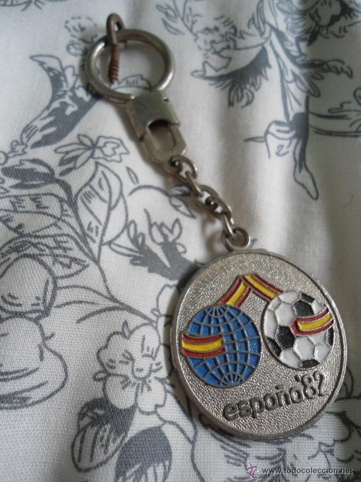 Coleccionismo de llaveros: ANTIGUO LLAVERO ESPA&Ntilde;A 82 - CANARIAS CON EL MUNDIAL - MUNDIAL FUTBOL ESPA&Ntilde;A 1982