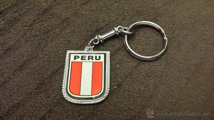 Sammlung von Schl&uuml;sselanh&auml;ngern: LLAVERO PERU CON LA BANDERA DEL PAIS
