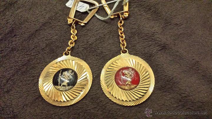 Sammlung von Schl&uuml;sselanh&auml;ngern: LLAVERO LAPIDADO CON IMAGEN DE  SANTO O PEREGRINO