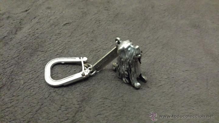 Collectionnisme de portes-cl&eacute;s: LLAVERO PERRO CON MOVIMIENTO DE LA MARCA PANTALONES PIVOT ELCA