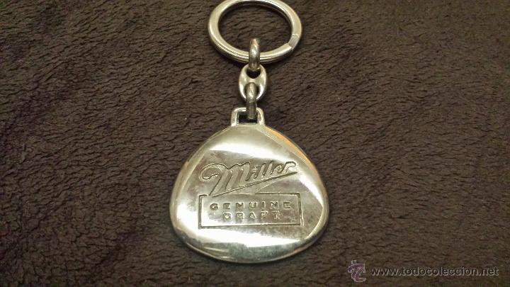 Collectionnisme de portes-cl&eacute;s: LLAVERO EMBLEMA DE CERVEZA MILLER GENUINE DRAFT
