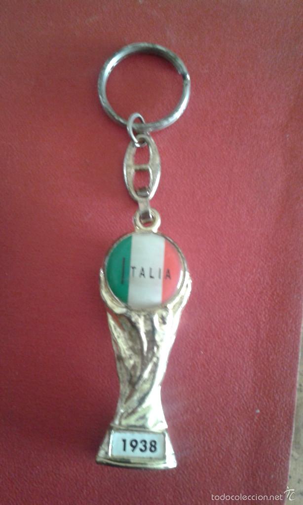Coleccionismo de llaveros: LLAVERO COPA MUNIDAL FUTBOL ITALIA 1938