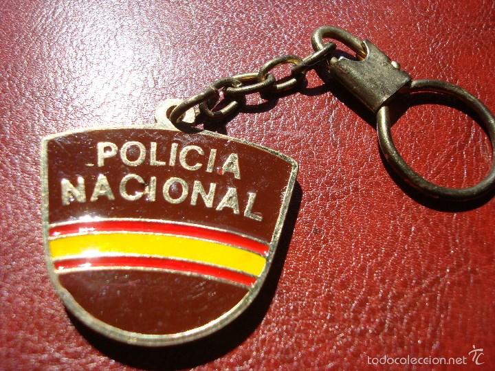Collectionnisme de portes-cl&eacute;s: ANTIGUO LLAVERO CUERPO NACIONAL DE POLICIA EPOCA GRISES A&Ntilde;OS 70