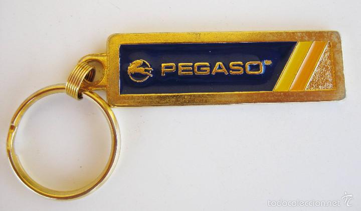 Coleccionismo de llaveros: LLAVERO ANTIGUO CAMION PEGASO - Foto 1