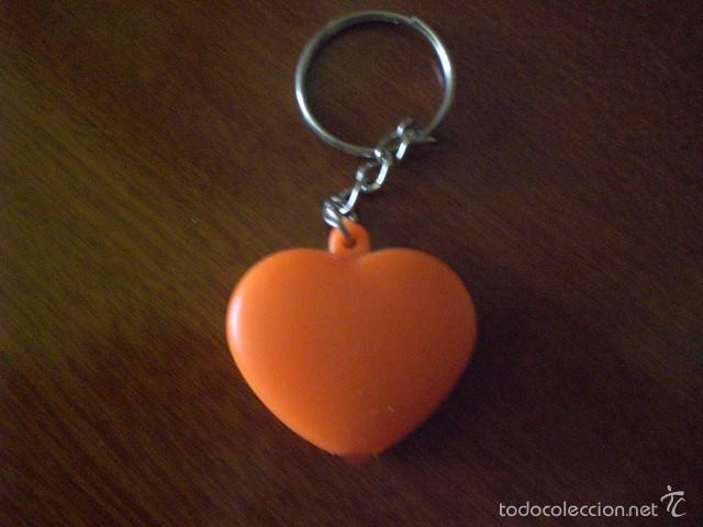 Coleccionismo de llaveros: llavero coraz&oacute;n con luz incorporada - Foto 1