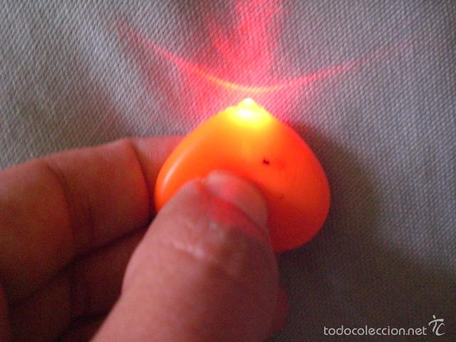 Coleccionismo de llaveros: llavero coraz&oacute;n con luz incorporada - Foto 2