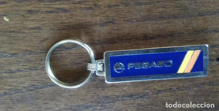 Collectionnisme de portes-cl&eacute;s: llavero camion Truck Pegaso a&ntilde;os 80
