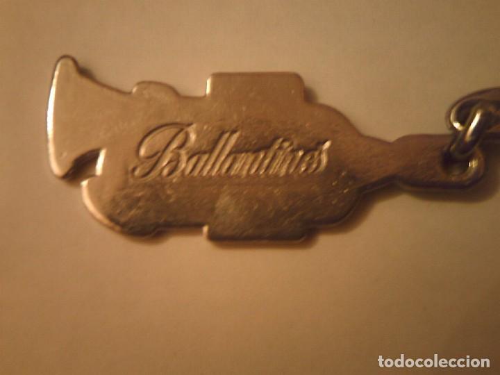 Coleccionismo de llaveros: Llavero ballantines - Foto 3