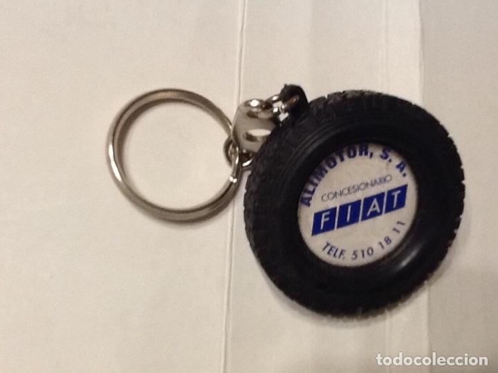 Coleccionismo de llaveros: Llavero Fiat antiguo n&uacute;mero de tlf corto