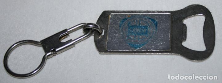 Coleccionismo de llaveros: LLAVERO VINTAGE ABRIDOR O ABREBOTELLAS LANCIA