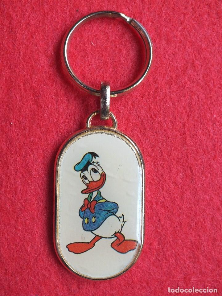 Coleccionismo de llaveros: LLAVERO DORADO PATO DONAL Y SNOOPY DISNEY