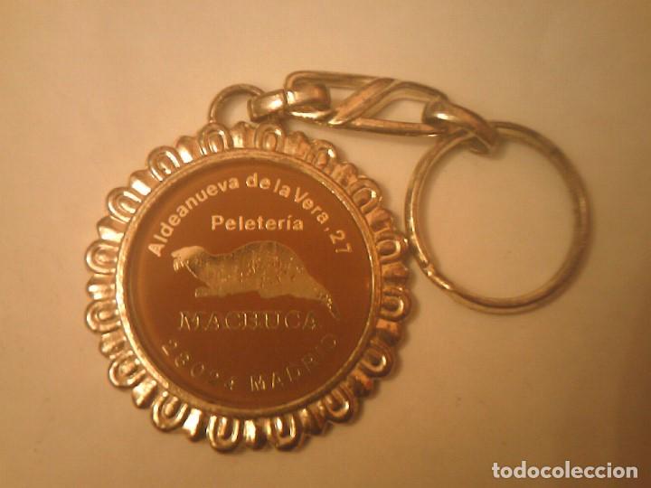 Coleccionismo de llaveros: Llavero peleteria machuca madrid - Foto 1